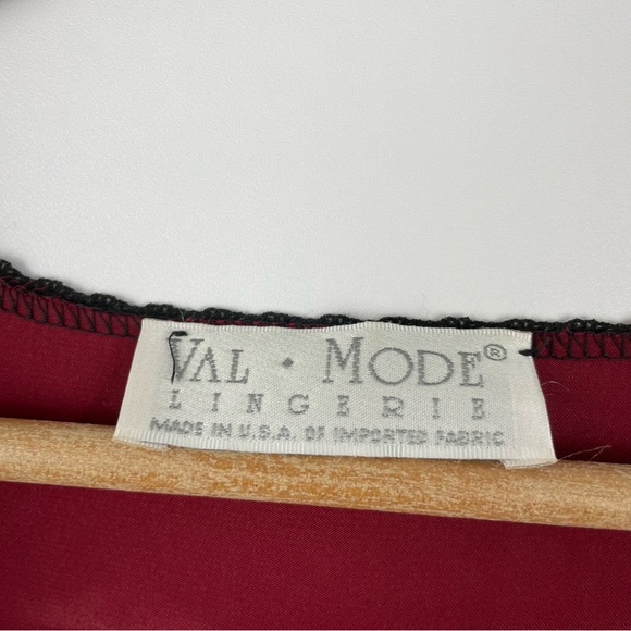 Vintage 90s Dark Red Maroon Silky Lace Trimmed Lingerie Robe - Picture 5 of 7